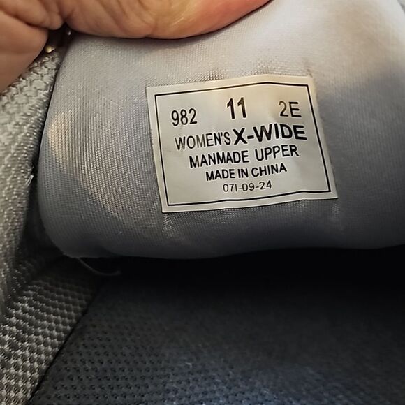 ORTHOFEET ATHLETIC SNEAKERS SIZE  11 WIDE W/ORTHOPEDIC INSOLES EXCELLENT COND. - Picture 7 of 7